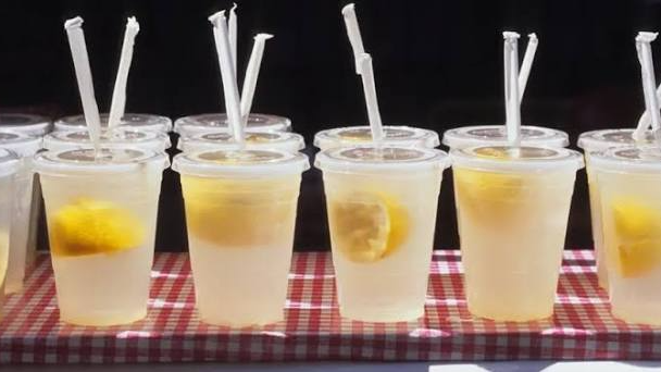 Lemonade Drinkersのバナー