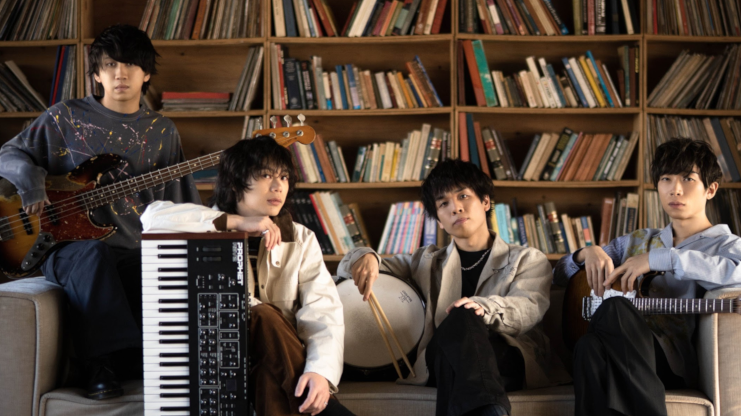 DEZOLVEのバナー
