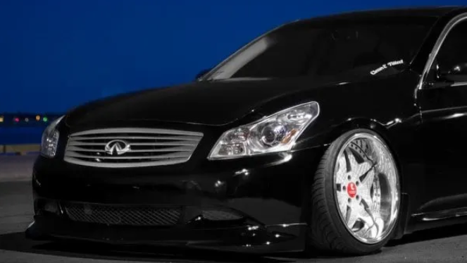 Infiniti G37