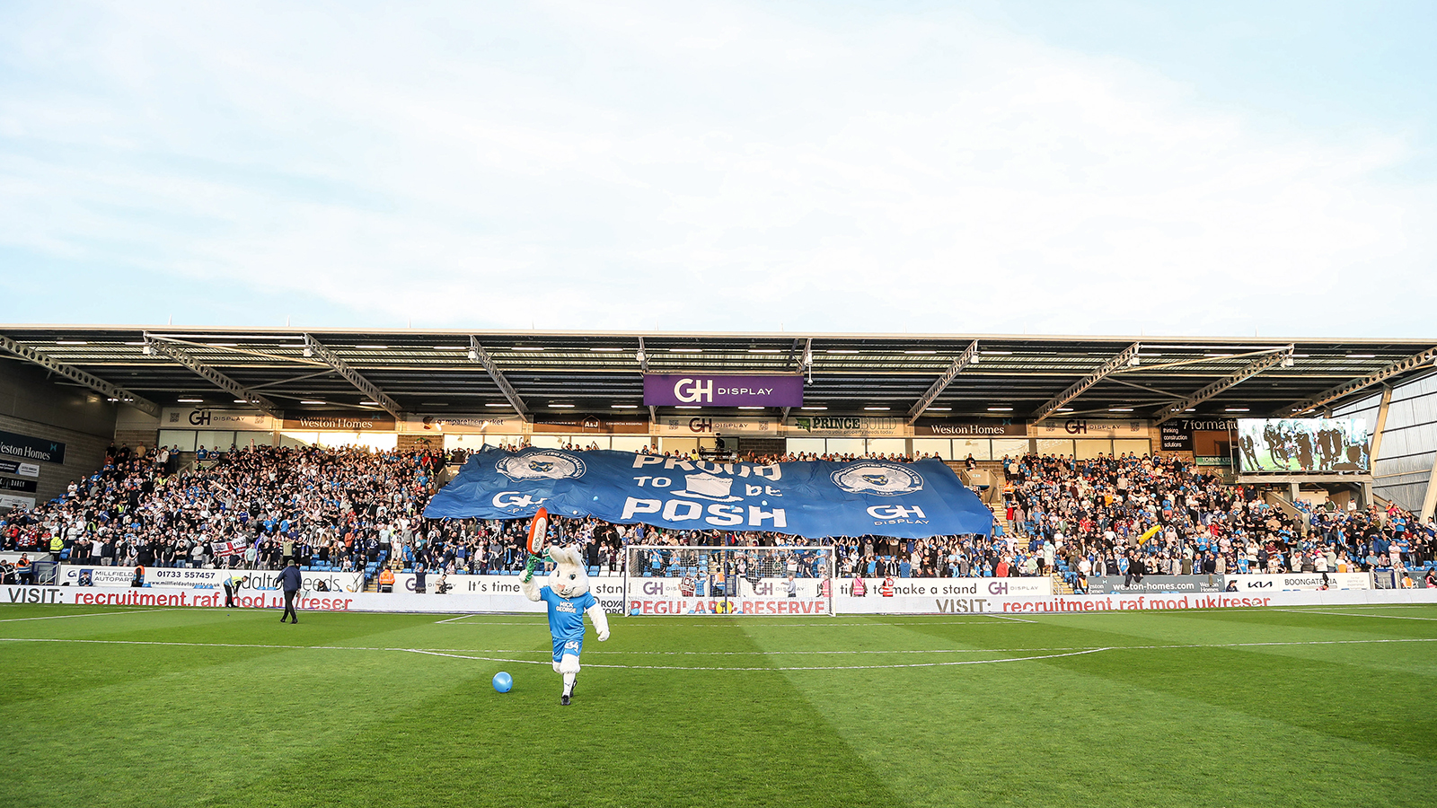 Peterborough unitedのバナー