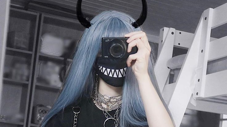 MAKAVELIGODDのバナー