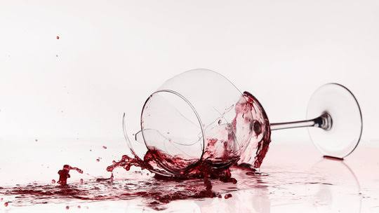 Heart_of_the_Shattered_Glass_Barのバナー