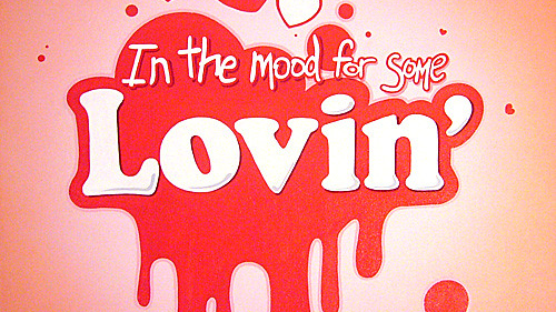 Just need a lil loveのバナー