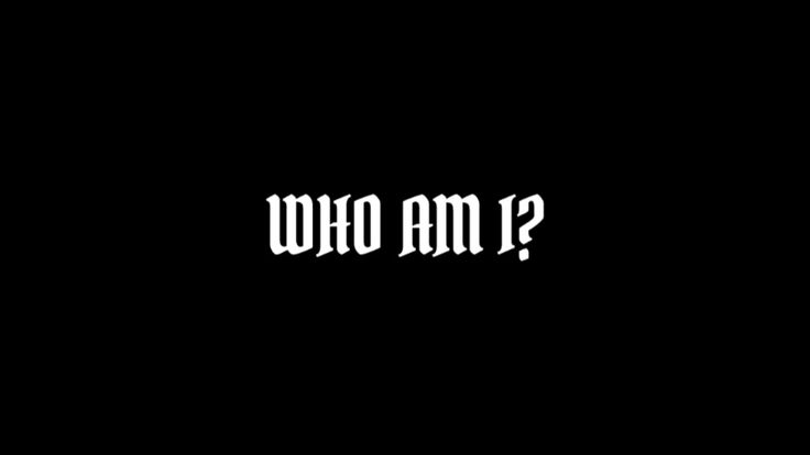 WHO AM Iのバナー