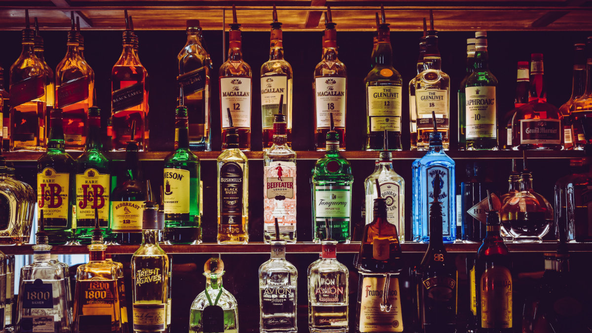 Alcoholics Paradiseのバナー