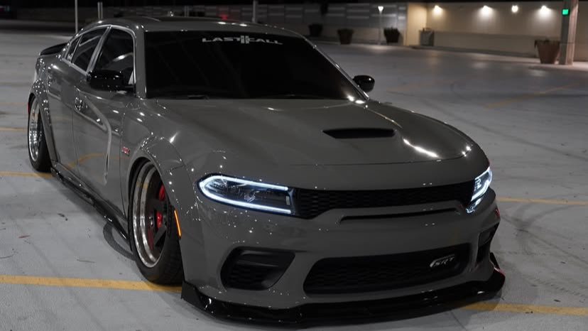 Verified Mopar Loverのバナー