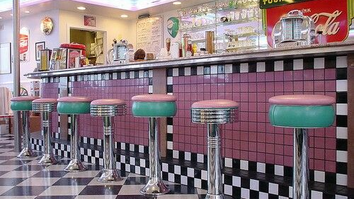 The Milkshake Parlorのバナー