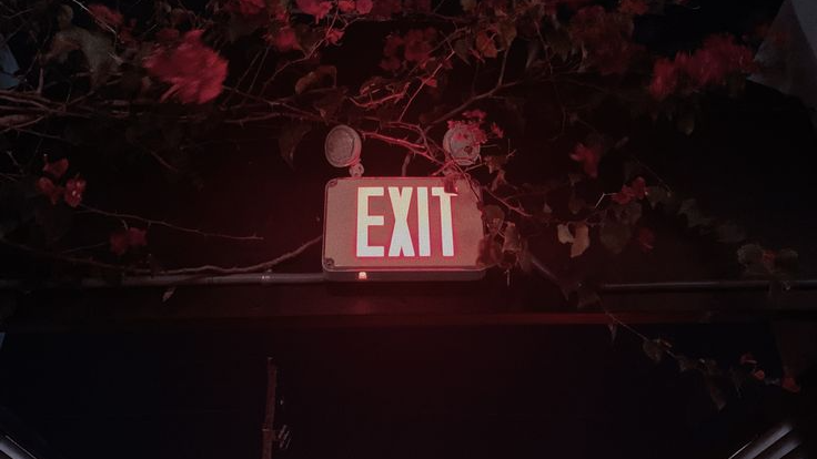 EXTのバナー