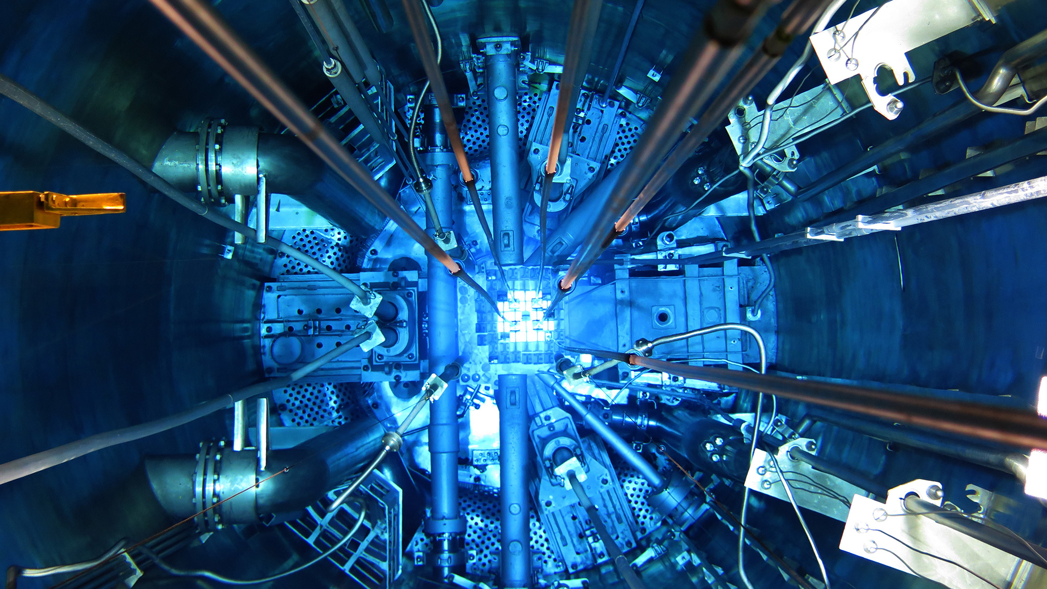 Atomiklan Engineeringのバナー
