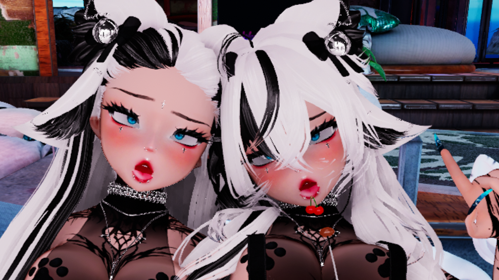 FyreSys Glitchesのバナー