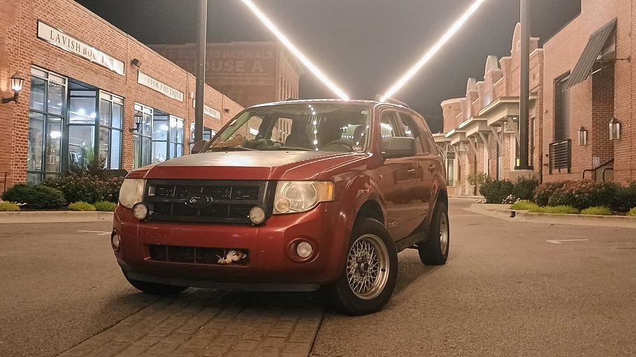 Furry 2nd gen Ford escape ownersのバナー
