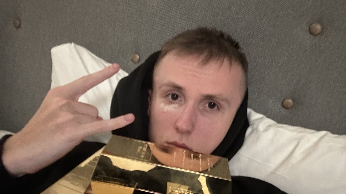 Ropz fan clubのバナー