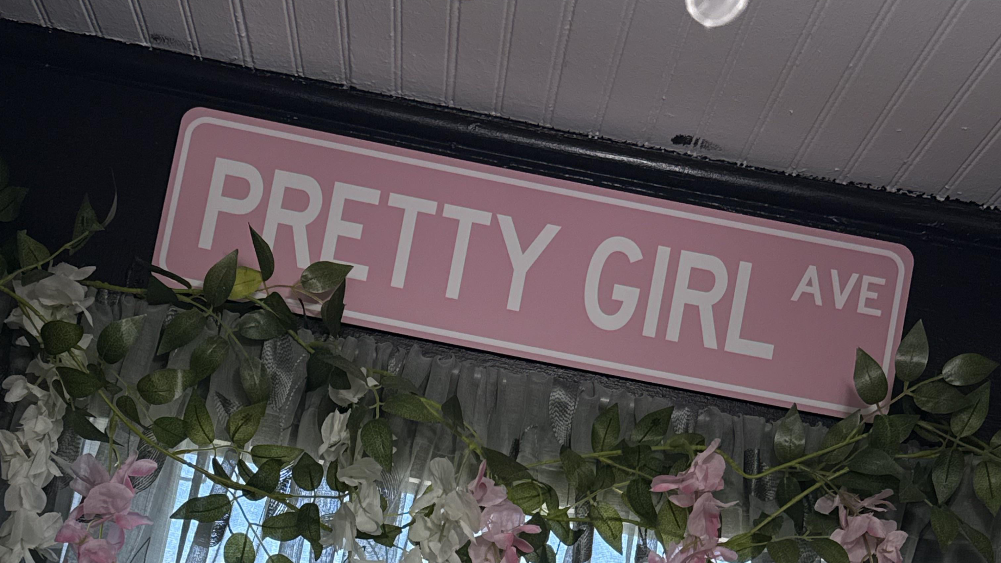Pretty Girl Avenueのバナー