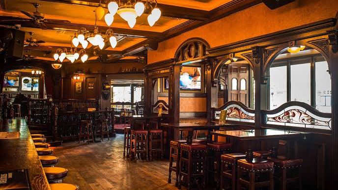 Your Local Pubのバナー