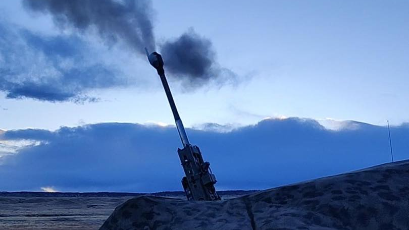 Field Artillery Femboyのバナー