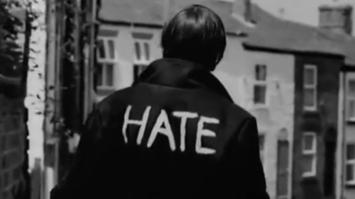 HATEのバナー