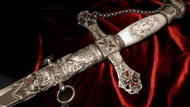 Tarhos Kovács Cultのバナー