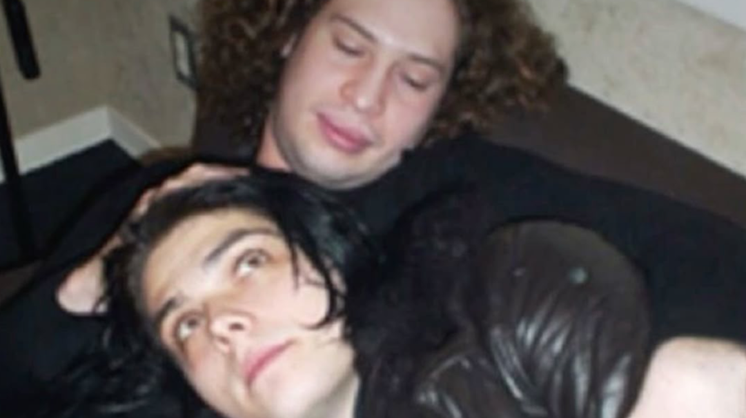 PRYSTALxHAILEY BEST COUPLEのバナー