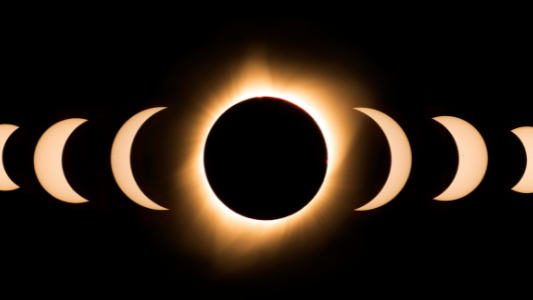 The Eclipse and Moon Showのバナー