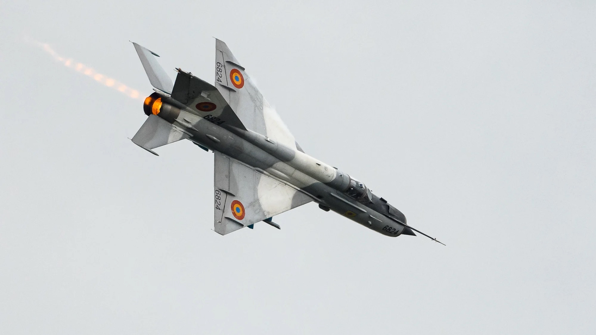 Official VR chat Romanian mig21 demo teamのバナー