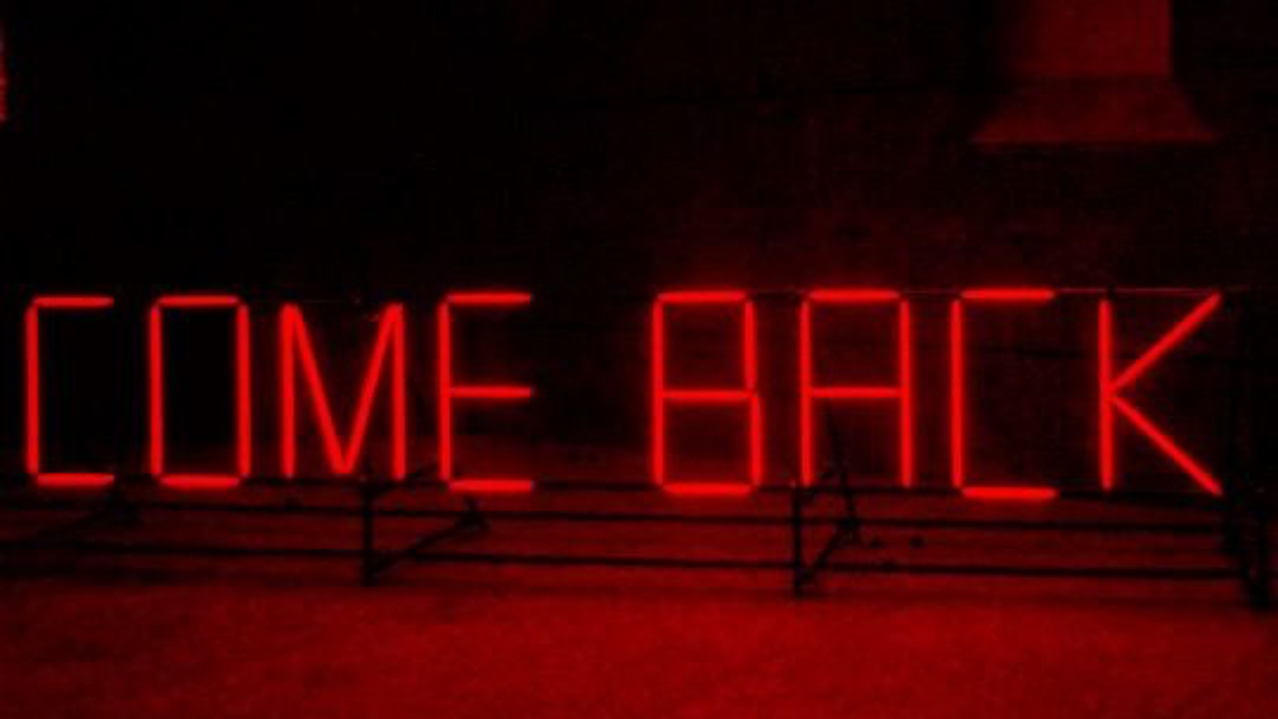3AM?のバナー