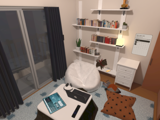 Airi's Room