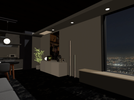 Lynx Room
