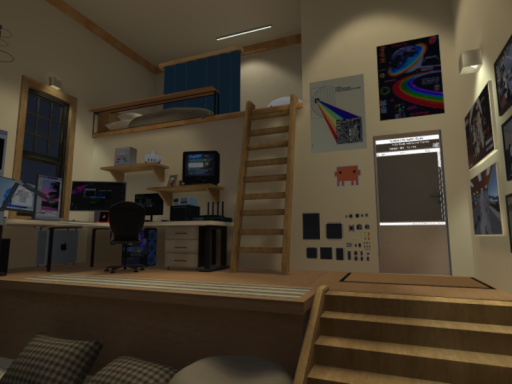 42U Host Loft 机房公寓