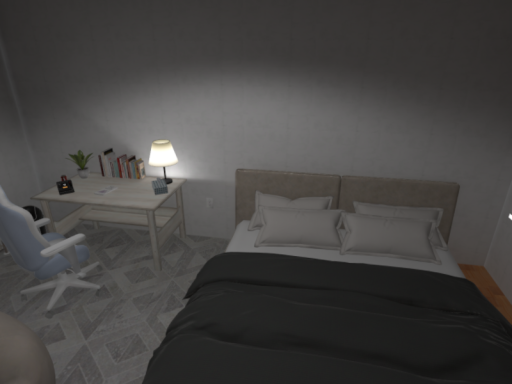 Simple Home․