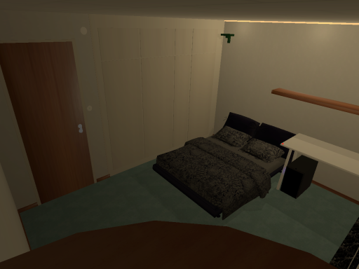Klush's Rather Dull and Uninspiring Room