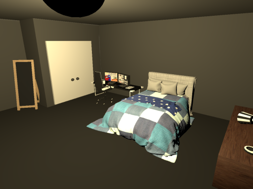 my IRL room ˸）