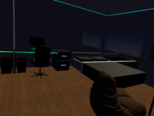 SleepingAloneROOM