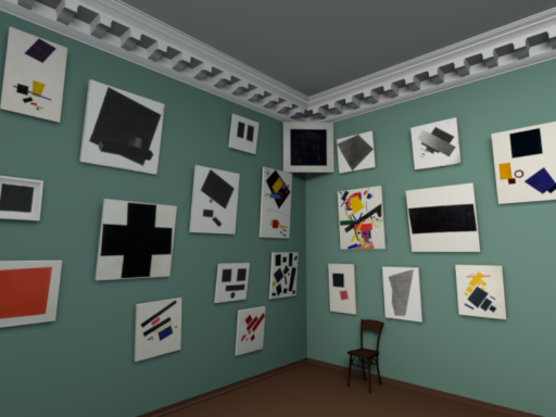 0‚10 Exhibition - Malevich Section