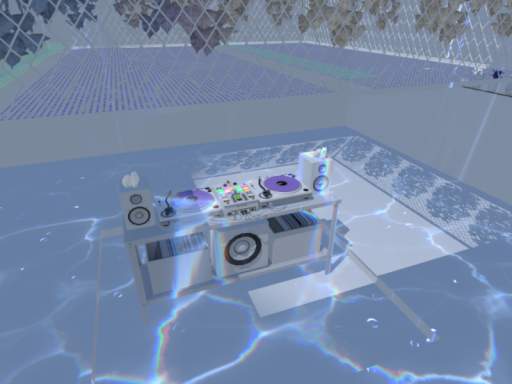 Submerged Lounge