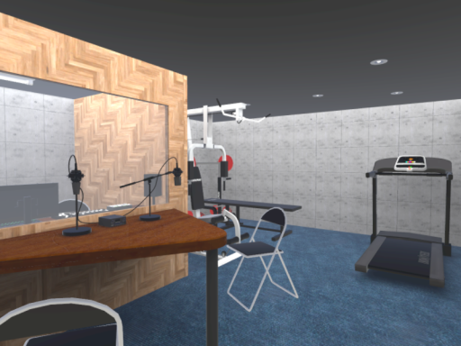 dekamuki radio studio
