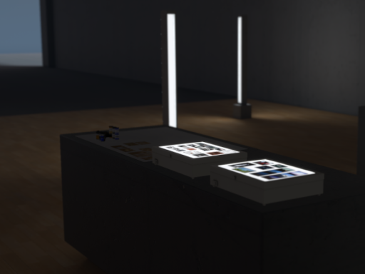 Obsquar_FilmShader_Demo