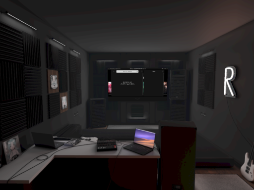 Bee's Home Theater