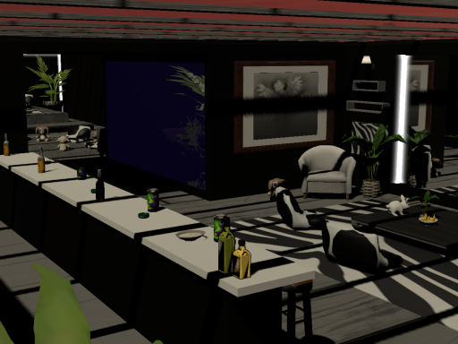 Moonset Apartment
