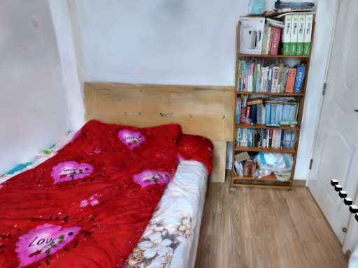 ZHUQIY's bedroom［3DGS］