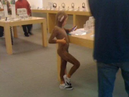 lil zesty apple store monkey