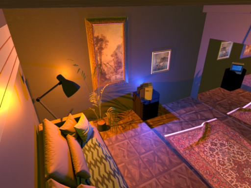 -TREEFROGS LOFT-