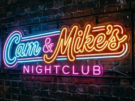 Cam ＆ Mike's （W․I․P）