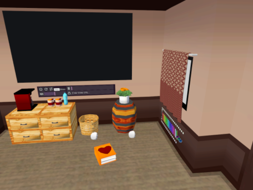 MAGIC RABBIT MOTEL˸ RYKER'S ROOM