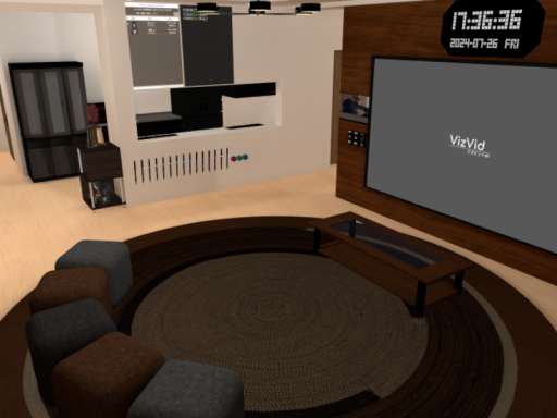 Riria_F Room