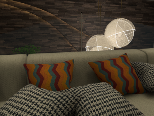 M․Maison
