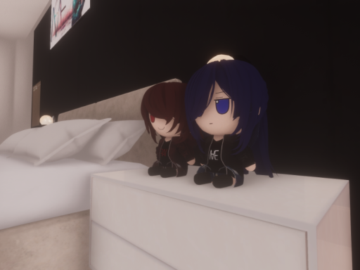 Mae's Home