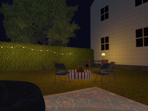 Backyard （Night）