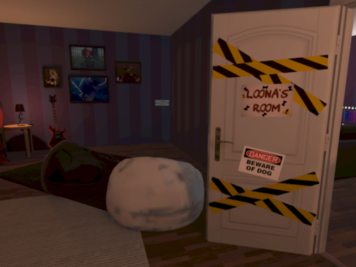 Loona's Room