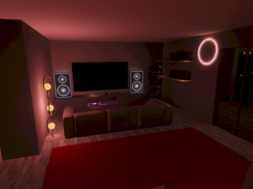 Yukos Aparment V6