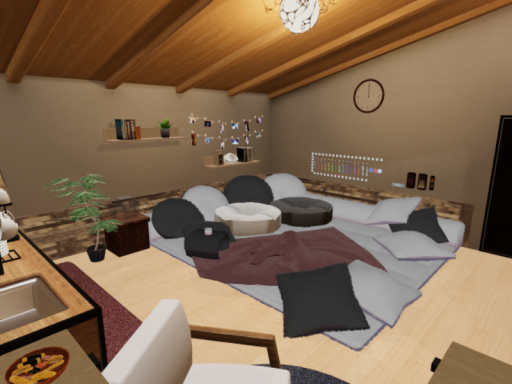 HKRoom